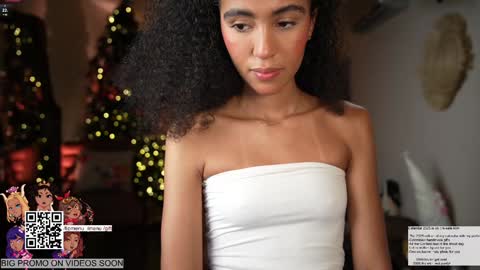 Snapshot of amnie_ chatting on 01/10/25, 10:50 RETURN 30TH 100 explicit on online show from 01/10/25, 10:50