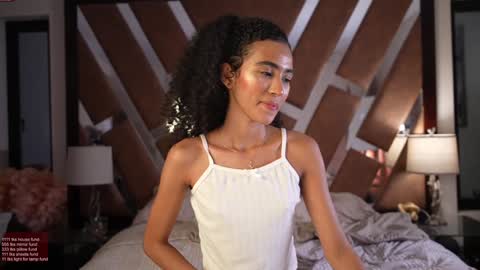 Snapshot of amnie_ chatting on 01/11/25, 05:41 RETURN 30TH 100 explicit on online show from 01/11/25, 05:41