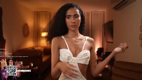 Snapshot of amnie_ chatting on 01/27/25, 11:22 RETURN 30TH 100 explicit on online show from 01/27/25, 11:22