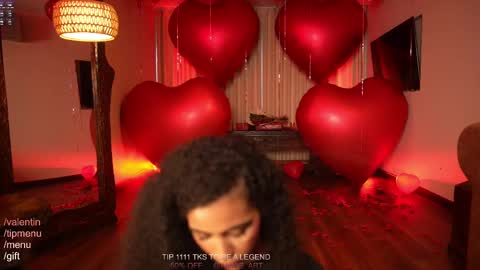 Snapshot of amnie_ chatting on 02/16/25, 10:43 RETURN 30TH 100 explicit on online show from 02/16/25, 10:43