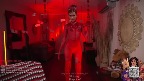 Snapshot of amnie_ chatting on 09/20/25, 09:27 RETURN 30TH 100 explicit on online show from 09/20/25, 09:27