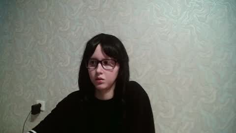 Snapshot of amomira chatting on 01/27/25, 11:00 Amomira online show from 01/27/25, 11:00