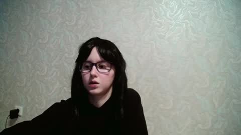 Snapshot of amomira chatting on 02/17/25, 11:23 Amomira online show from 02/17/25, 11:23