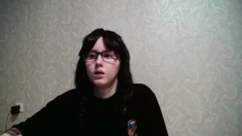 Snapshot of amomira chatting on 03/11/25, 12:39 Amomira online show from 03/11/25, 12:39