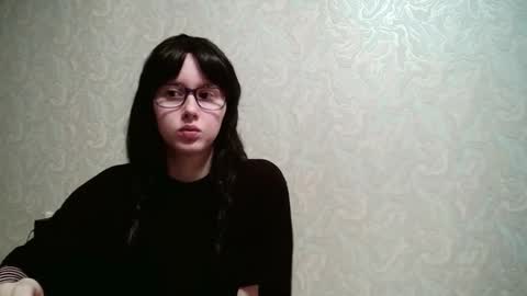 Amomira online show from 11/11/25, 02:33