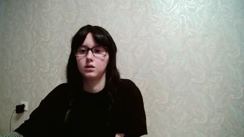 Amomira honeyx online show from 11/23/25, 10:15