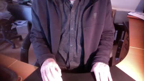 Snapshot of amor2200 chatting on 01/07/25, 03:02 Amor2200 online show from 01/07/25, 03:02