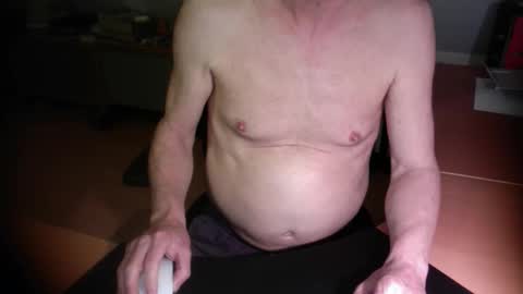 Snapshot of amor2200 chatting on 04/01/26, 09:12 Amor2200 online show from 04/01/26, 09:12
