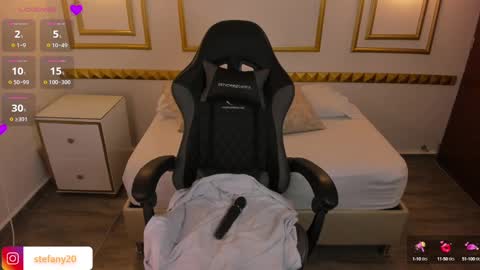 Snapshot of amor_smith_ chatting on 03/06/25, 02:30 Tefy online show from 03/06/25, 02:30