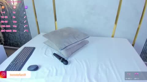 Snapshot of amor_smith_ chatting on 10/01/25, 01:00 Tefy online show from 10/01/25, 01:00