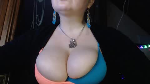 amorelara online show from 01/01/25, 07:53