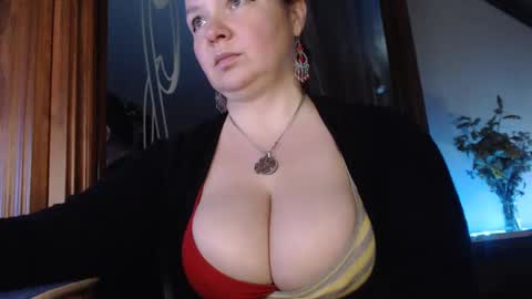 amorelara online show from 02/14/25, 02:44