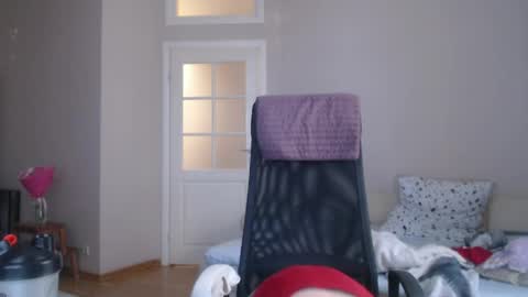 miss unforgettable online show from 04/06/26, 02:51