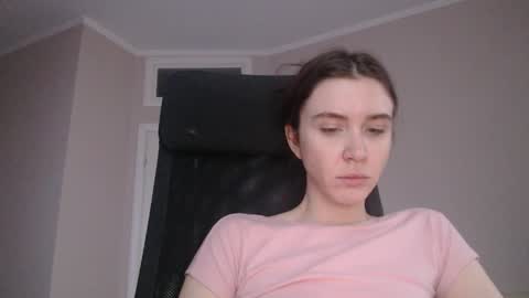Snapshot of amoremeoww chatting on 04/25/26, 03:53 miss unforgettable online show from 04/25/26, 03:53
