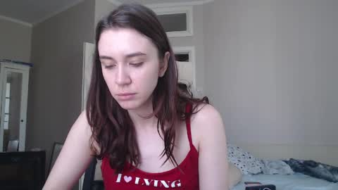 Snapshot of amoremeoww chatting on 05/14/26, 12:01 miss unforgettable online show from 05/14/26, 12:01