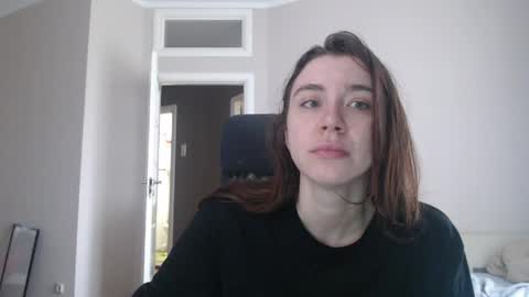 Snapshot of amoremeoww chatting on 05/15/26, 08:10 miss unforgettable online show from 05/15/26, 08:10