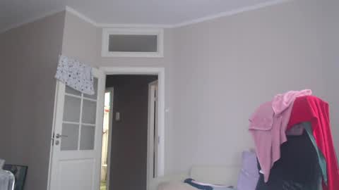 Snapshot of amoremeoww chatting on 05/27/26, 02:36 miss unforgettable online show from 05/27/26, 02:36