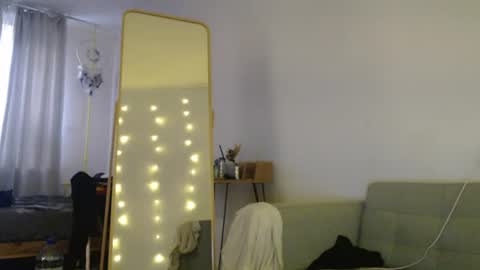Snapshot of amoremeoww chatting on 06/30/26, 06:20 miss unforgettable online show from 06/30/26, 06:20