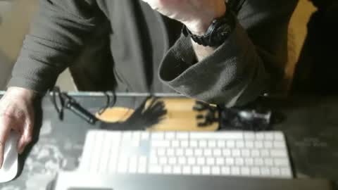 amslave4f online show from 04/15/26, 07:37