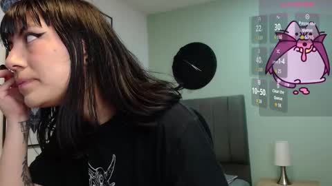 Amy 3 online show from 02/25/26, 04:33