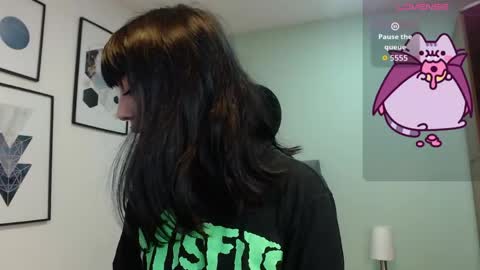 Amy 3 online show from 05/05/26, 04:53