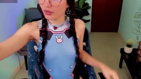 amy_adammss online show from 11/19/25, 02:50