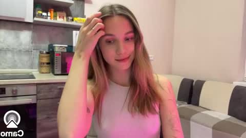 Snapshot of amy_chill chatting on 12/18/24, 03:33 Amy Chill online show from 12/18/24, 03:33