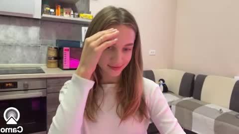 Snapshot of amy_chill chatting on 12/19/24, 07:51 Amy Chill online show from 12/19/24, 07:51