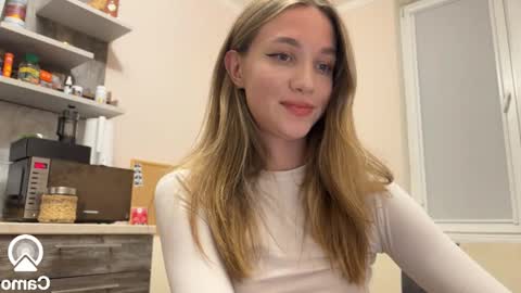 Snapshot of amy_chill chatting on 02/11/25, 06:11 Amy Chill online show from 02/11/25, 06:11