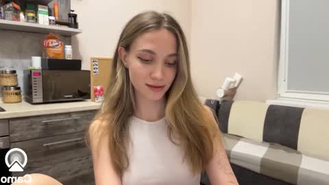 Snapshot of amy_chill chatting on 02/26/25, 06:21 Amy Chill online show from 02/26/25, 06:21