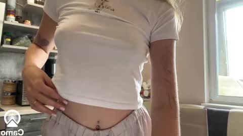 Snapshot of amy_chill chatting on 09/19/25, 11:33 Amy Chill online show from 09/19/25, 11:33