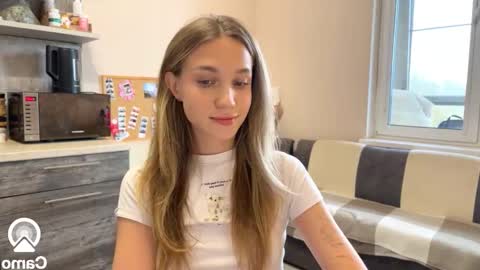 Snapshot of amy_chill chatting on 10/15/25, 11:54 Amy Chill online show from 10/15/25, 11:54