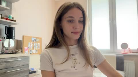 Snapshot of amy_chill chatting on 05/27/26, 10:34 Amy Chill online show from 05/27/26, 10:34