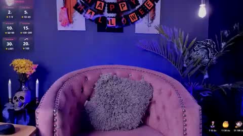 Amy Evans online show from 10/28/25, 07:05