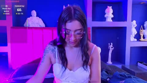 Amy online show from 04/24/26, 01:57