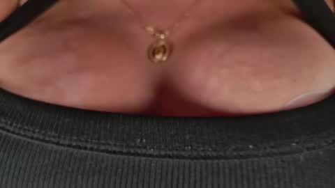 amy_greenee online show from 04/23/26, 11:42