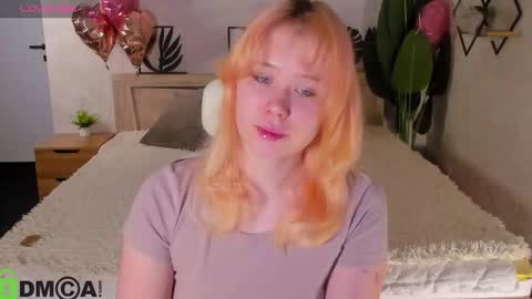 Snapshot of amy_kimberlly chatting on 02/21/26, 12:00 Amy online show from 02/21/26, 12:00