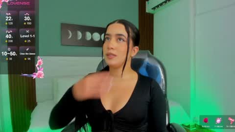 Snapshot of amy_leah_ chatting on 04/27/26, 01:31 amy_leah_ online show from 04/27/26, 01:31