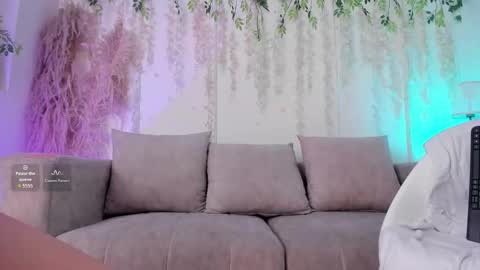 Hello I am Allison Welcome to my room and let is  have a good time together whith me online show from 02/07/26, 09:29