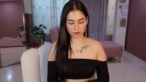 Amy online show from 11/06/25, 08:43