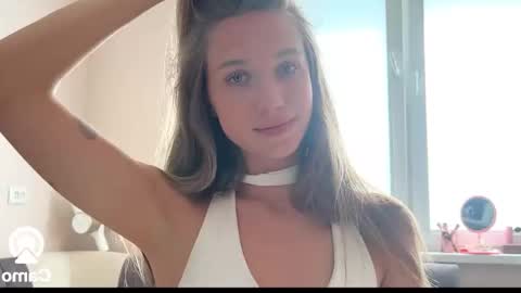 Snapshot of amy_meoww chatting on 03/06/26, 11:17 amy_meoww online show from 03/06/26, 11:17
