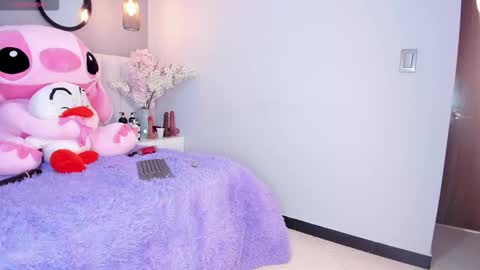 Amy online show from 02/11/26, 02:22