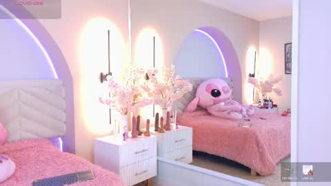 Amy online show from 04/17/26, 08:12