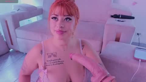 Snapshot of amy_nicolee chatting on 06/14/26, 05:04 Little Slut Nicolee online show from 06/14/26, 05:04