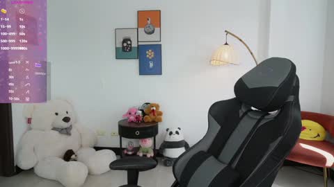 Daniela M online show from 01/16/25, 04:50