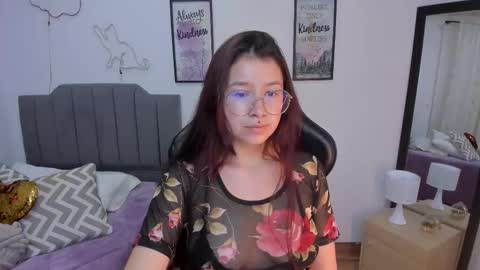 Amy sophia 3 online show from 03/05/26, 11:28