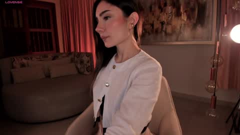 Amy Armstrong online show from 01/05/25, 11:22