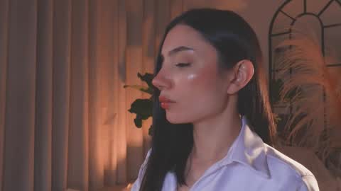 Amy Armstrong online show from 10/03/25, 01:35