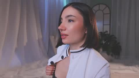 Amy Armstrong online show from 03/27/26, 10:09