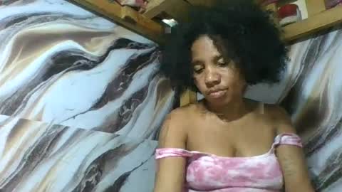 Snapshot of amyatche chatting on 06/28/26, 05:41 Amyatche online show from 06/28/26, 05:41